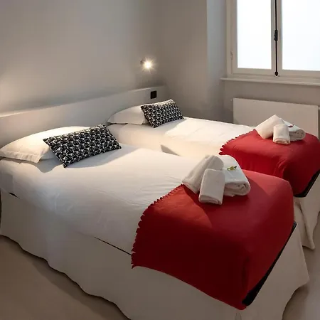 Apartment - Ics04100b-dya